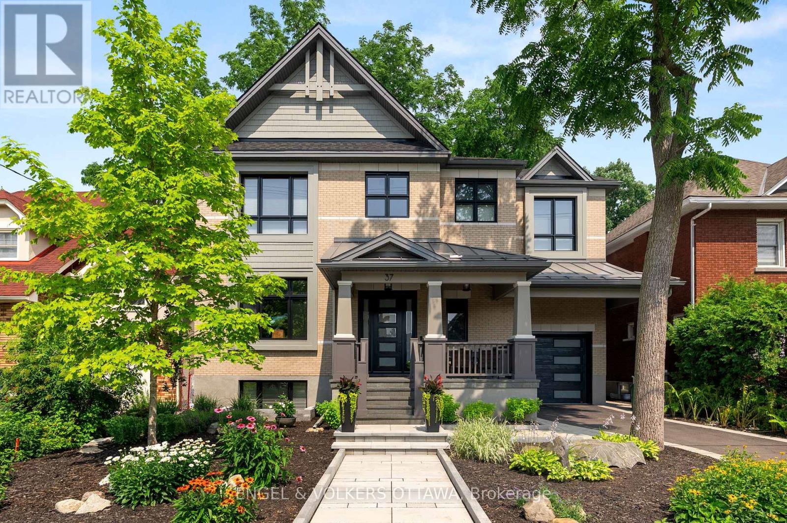 37 Clarendon Ave, Ottawa, ON K1Y 0P3