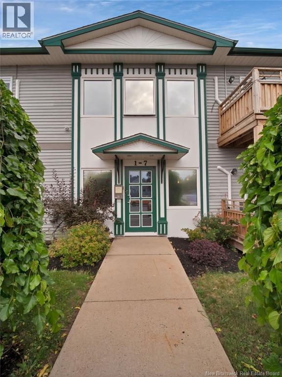 33 Macaleese Lane Unit 5, Moncton, NB E1A 3M1