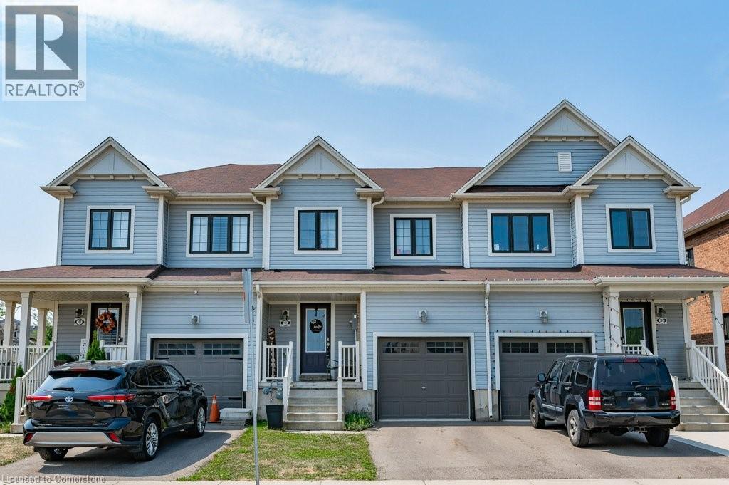 105 Thompson Rd, Caledonia, ON N3W 0B8