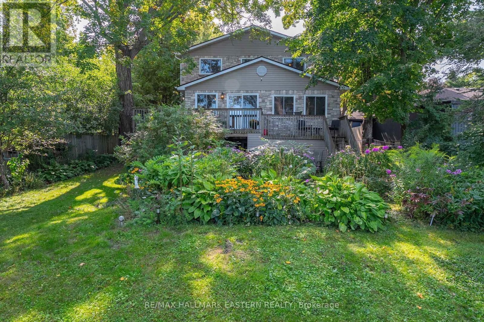 122 Maryland Dr, Selwyn, ON K9J 0C5