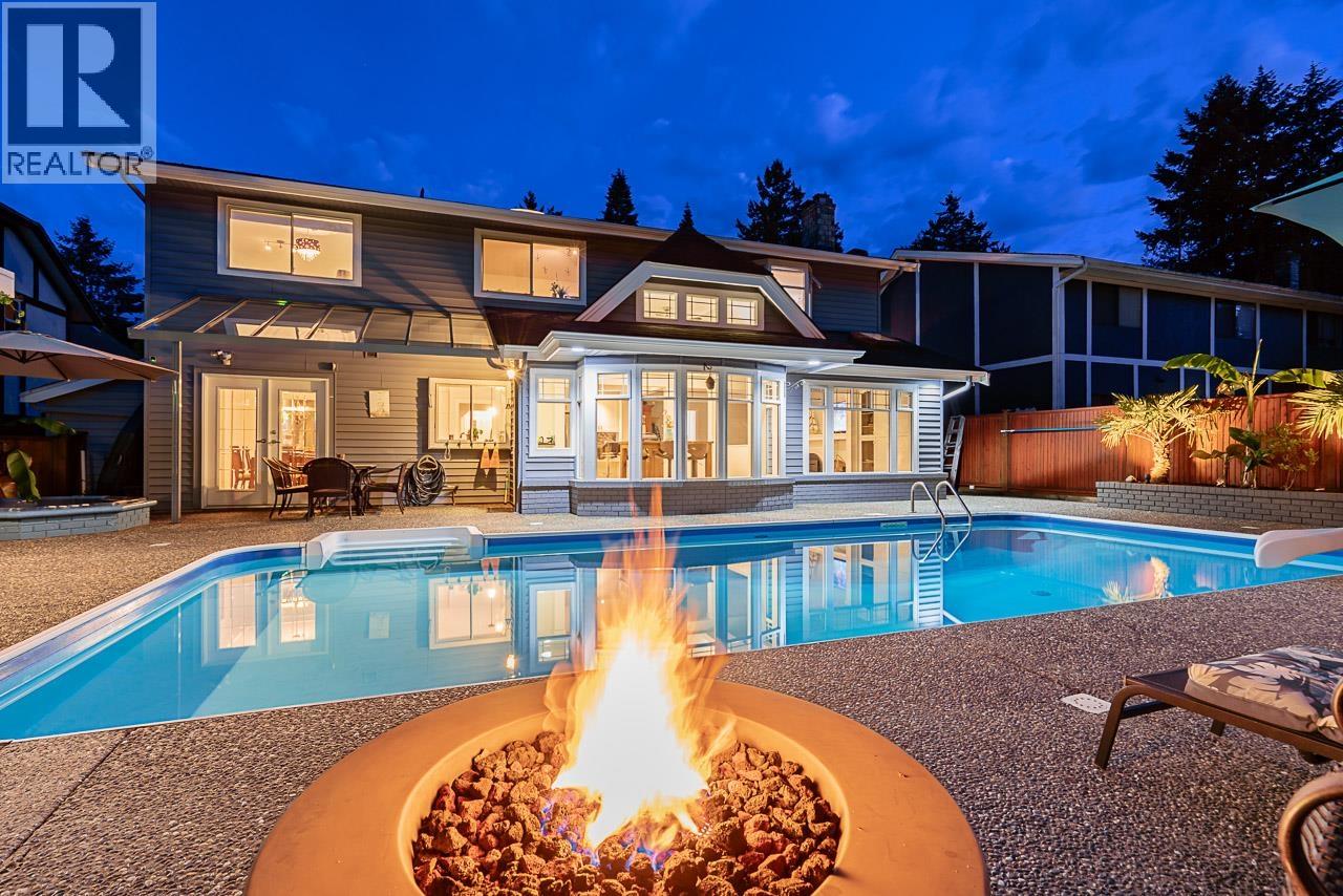 5271 Cambridge Ct, Delta, BC V4M 3Z1