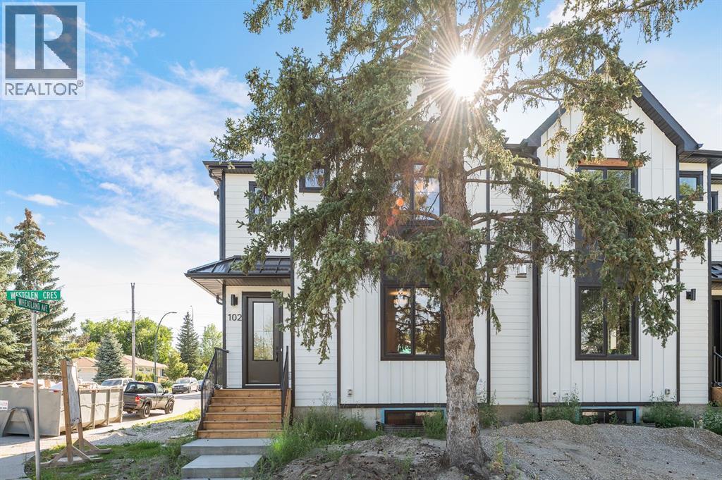 102 W Glen Cres SW, Calgary, AB T2W 3R6