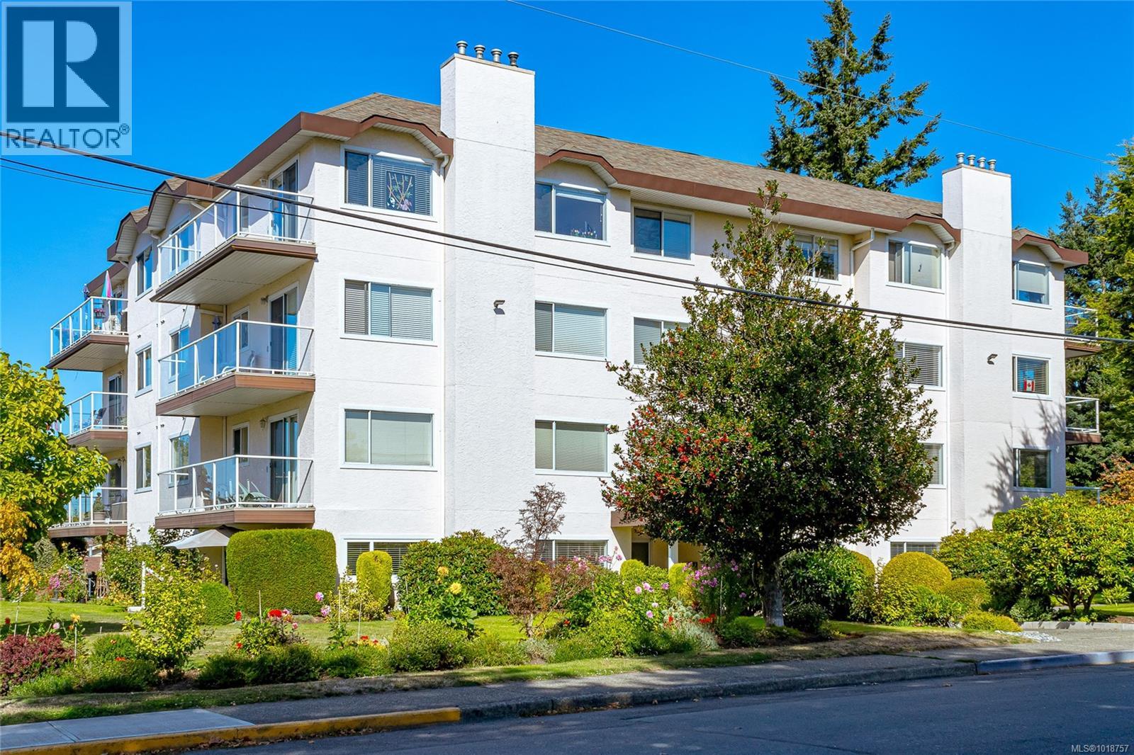 2354 Brethour Ave Unit 401 Ave, Sidney, BC V8L 2A5