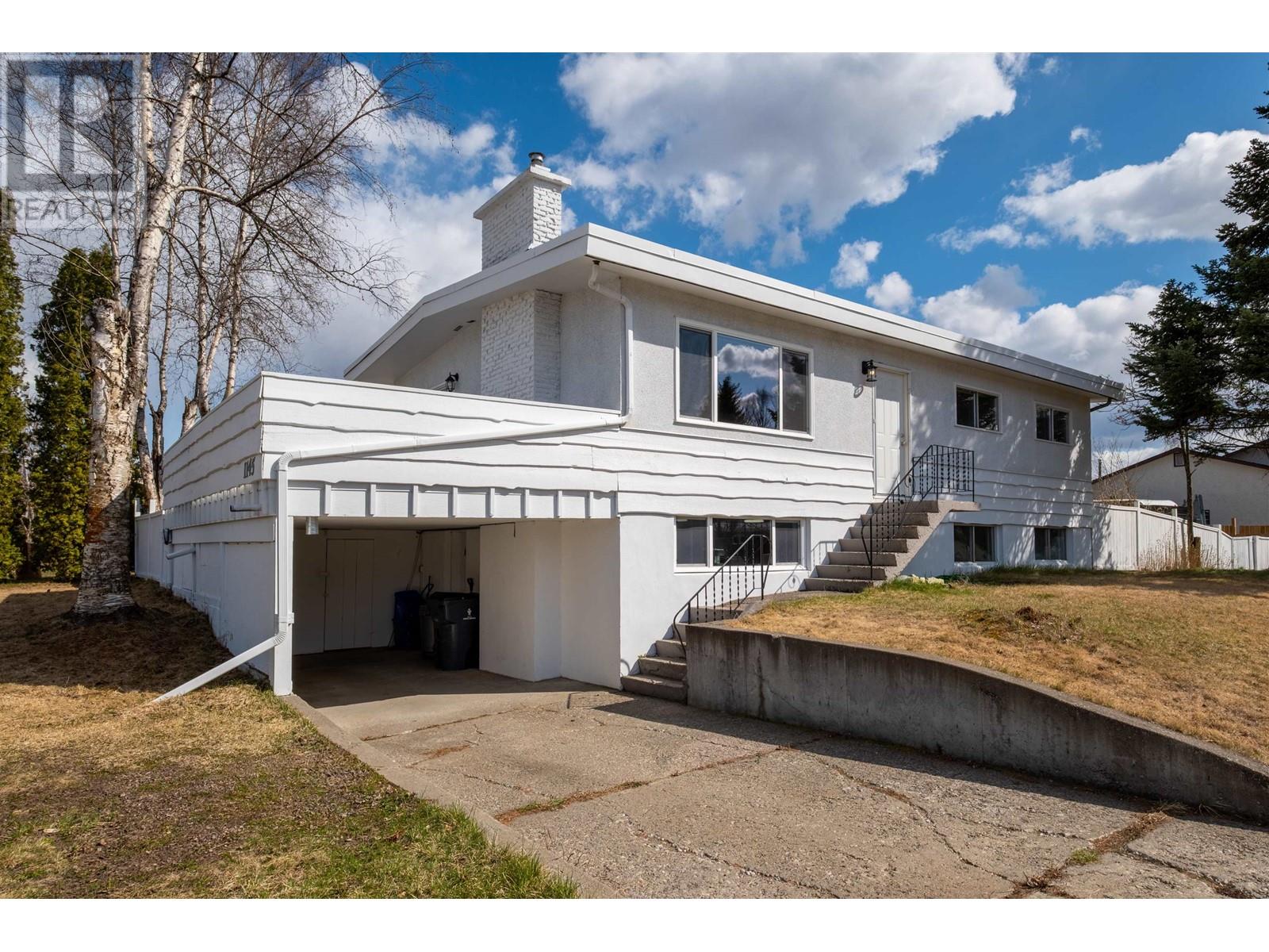 1145 Cluculz Ave, Prince George, BC V2M 4G3