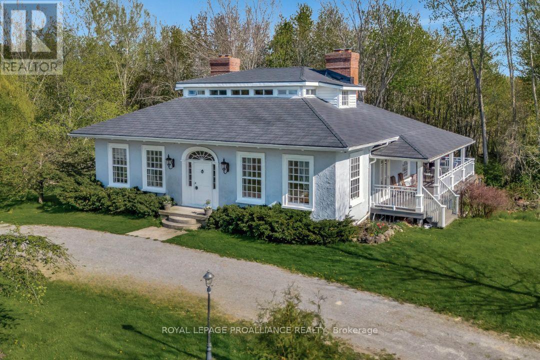 1479 Lakeside Dr, Prince Edward County Ameliasburgh, ON K0K 2T0