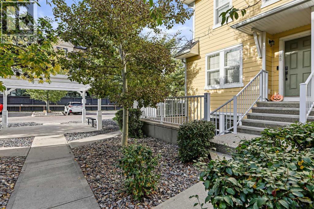 147 Mckenzie Towne Close SE, Calgary, AB T2Z 1A7