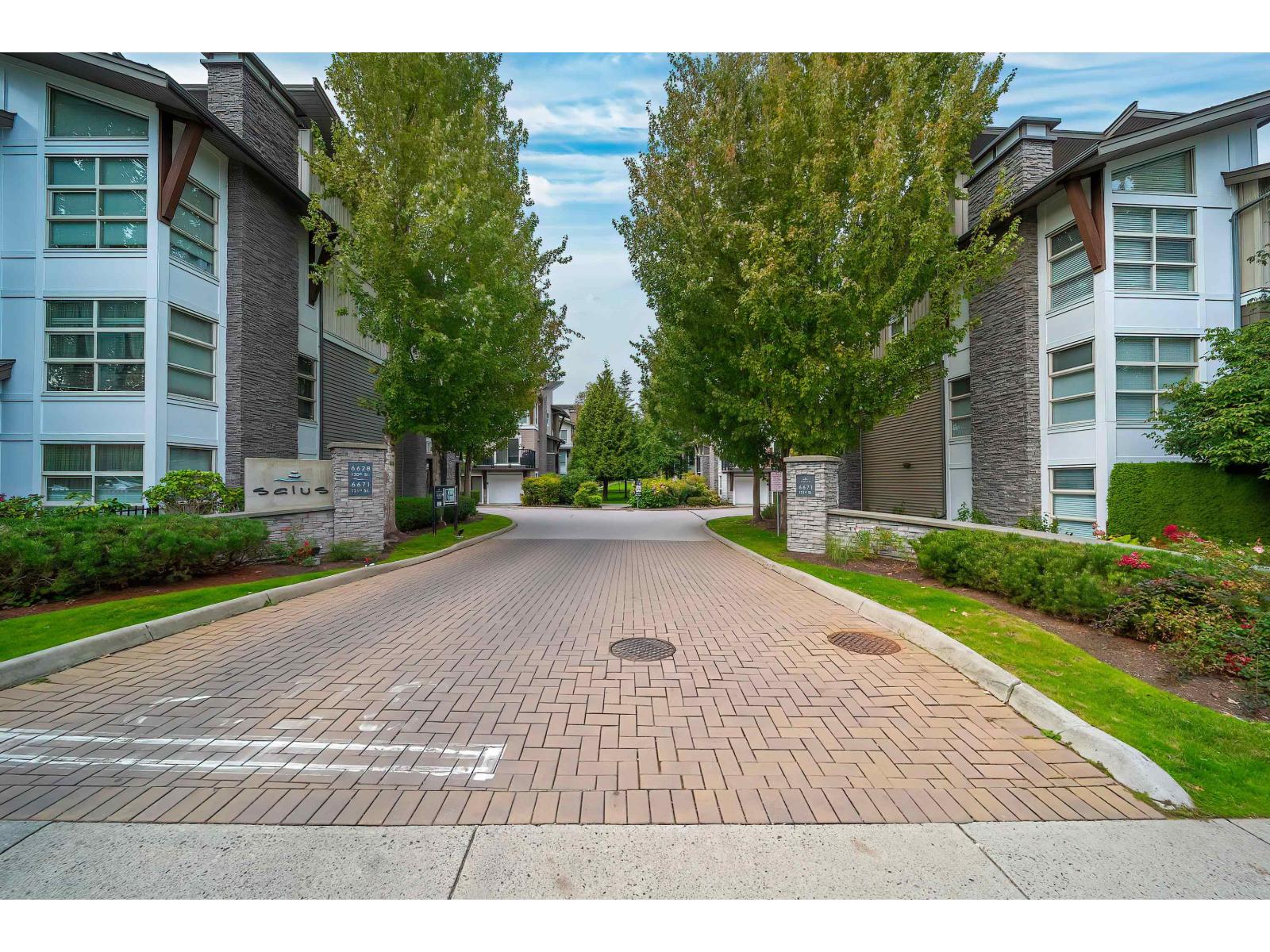 6671 121 Street Unit 123, Surrey, BC V3W 1T9