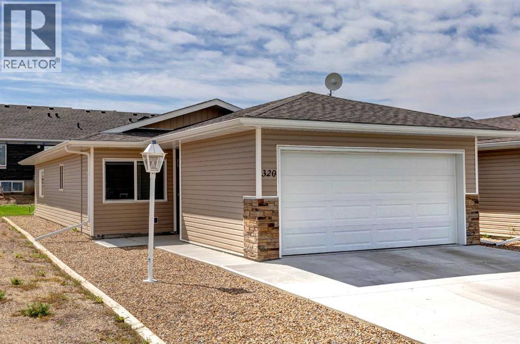 320 Whispering Way, Vulcan, AB T0L 2B0