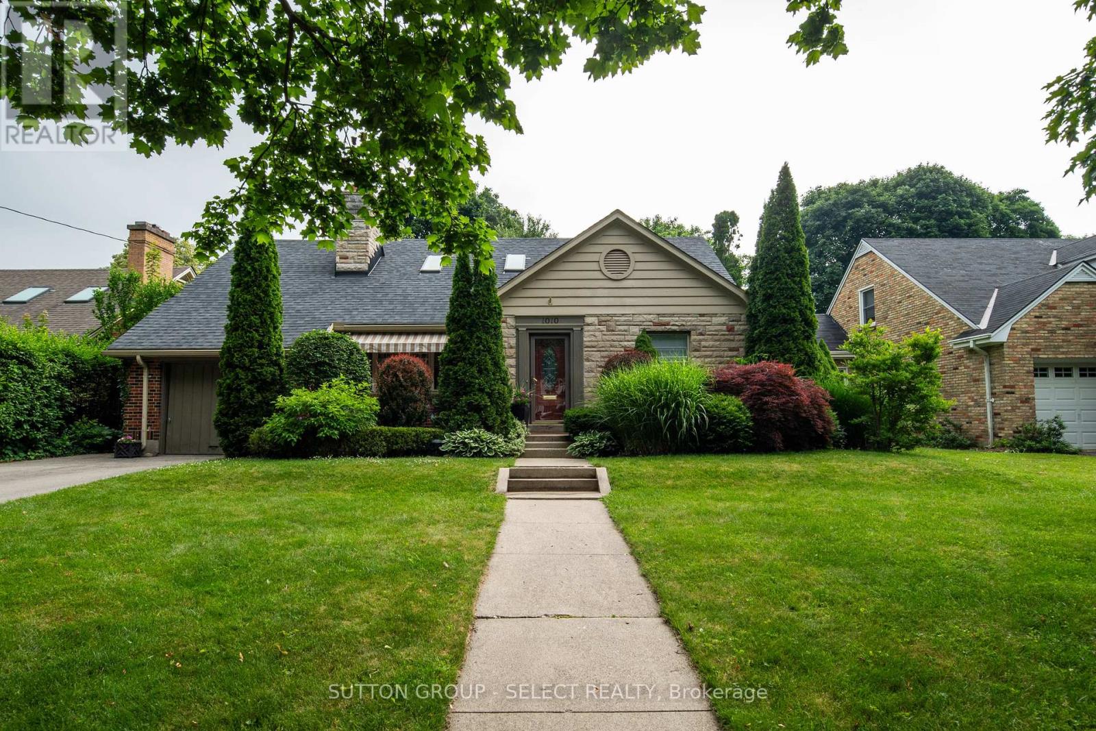 1010 Harrison Ave, London, ON N5Y 2V2