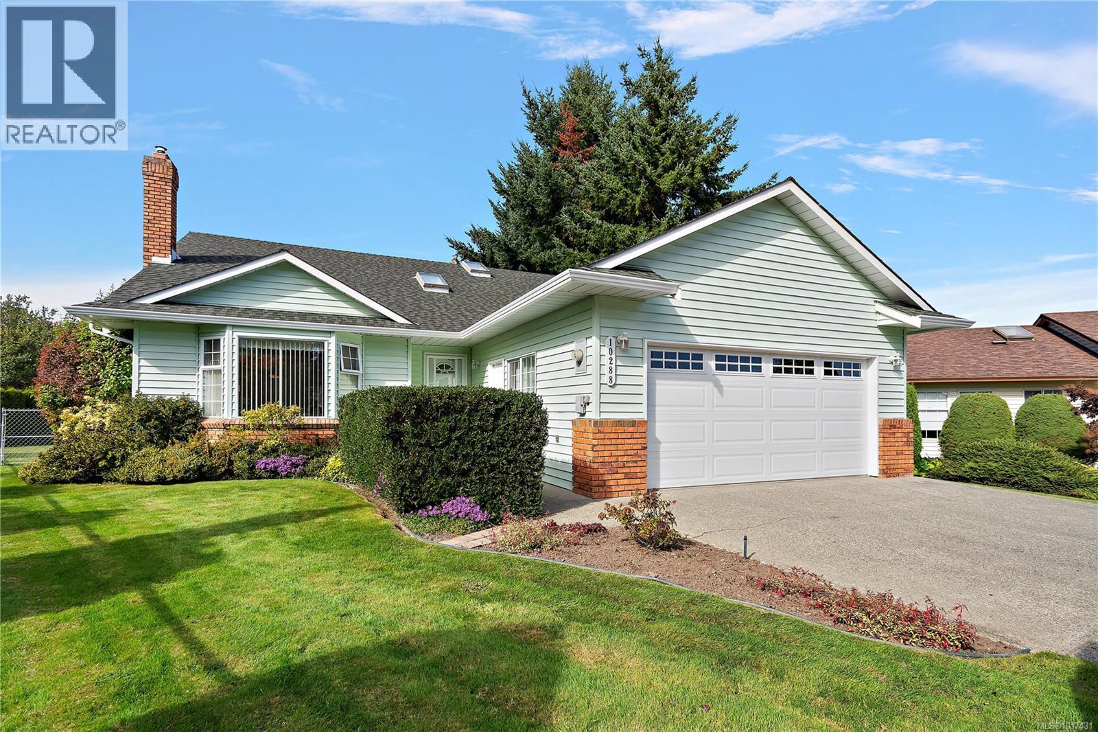 10288 Cleveland Rd, Sidney, BC V8L 4X9