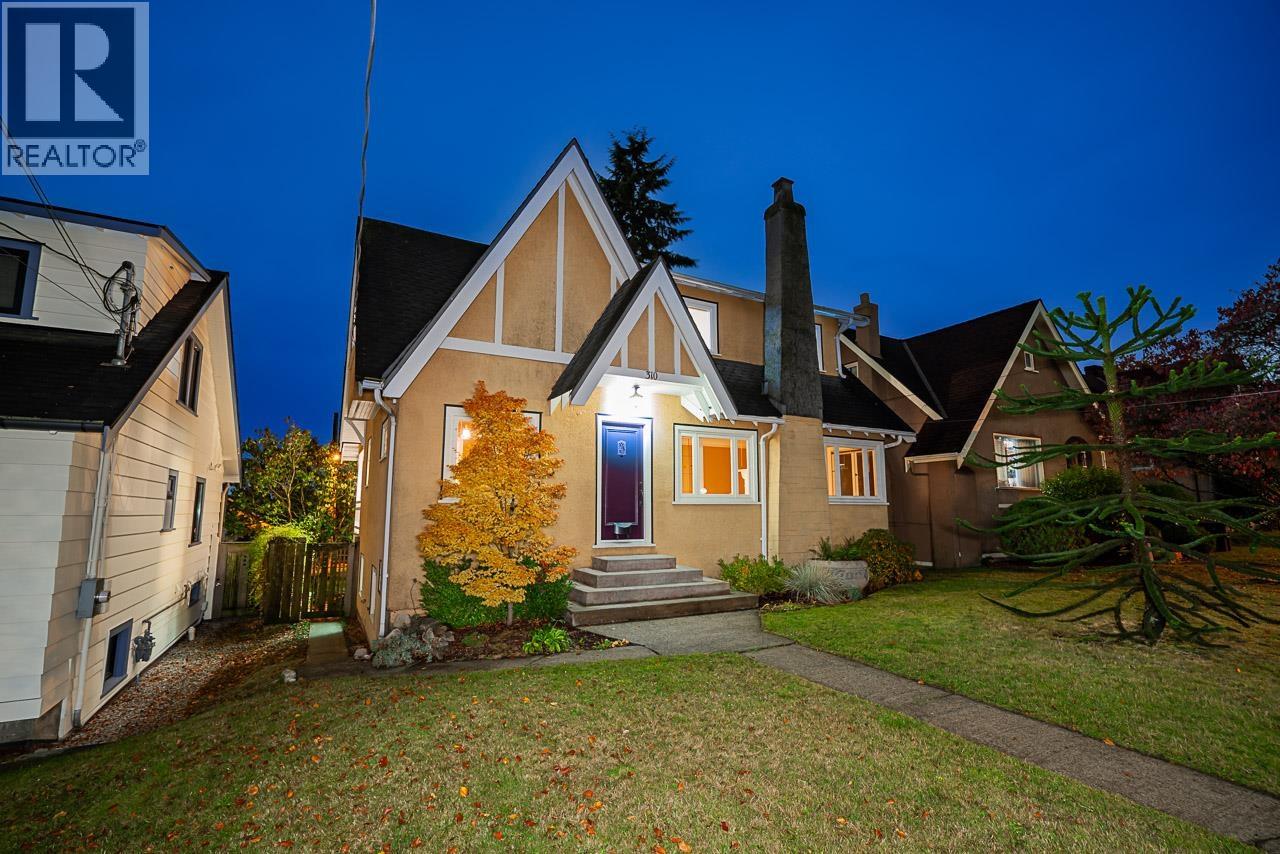 310 Ash St, New Westminster, BC V3M 3M6