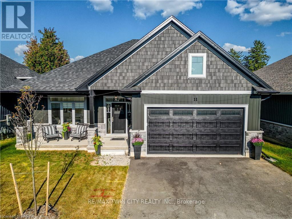 11 68 Cedar St, Brant Paris, ON N3L 0L4