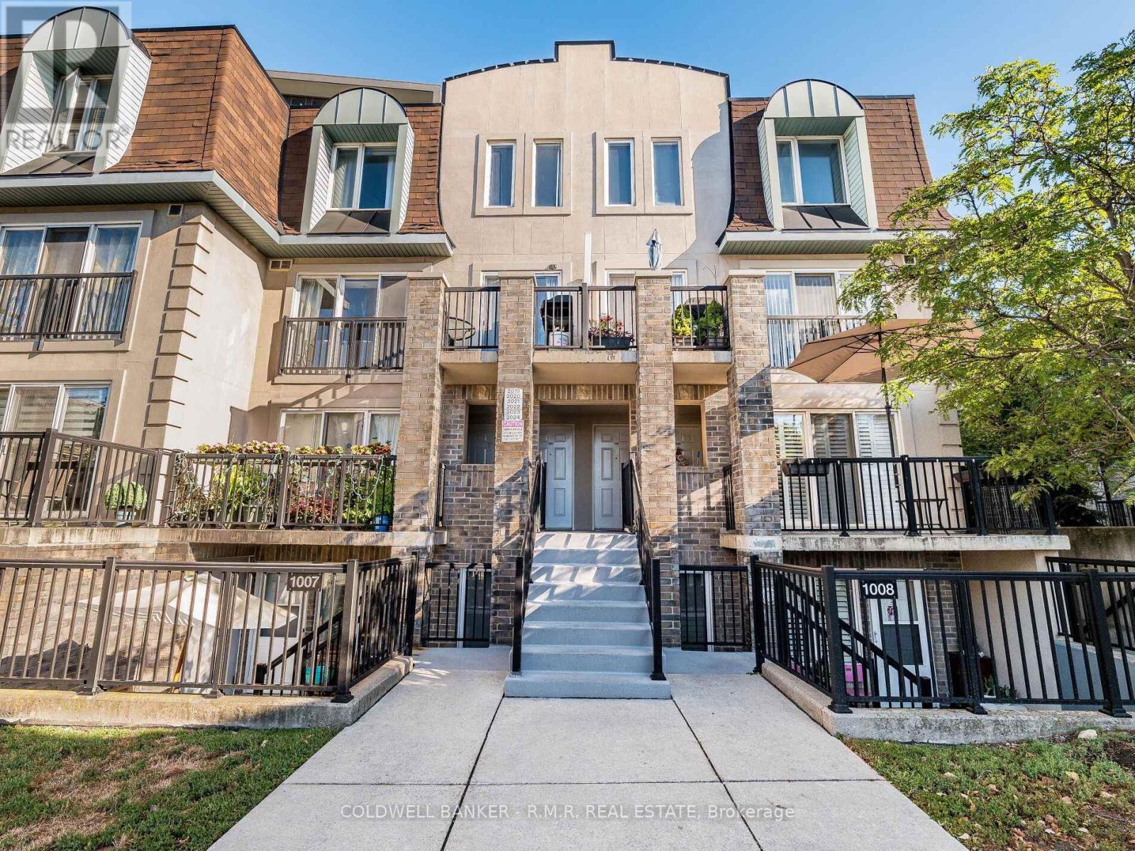 2020 125 George Appleton Way, Toronto, ON M3M 0A2