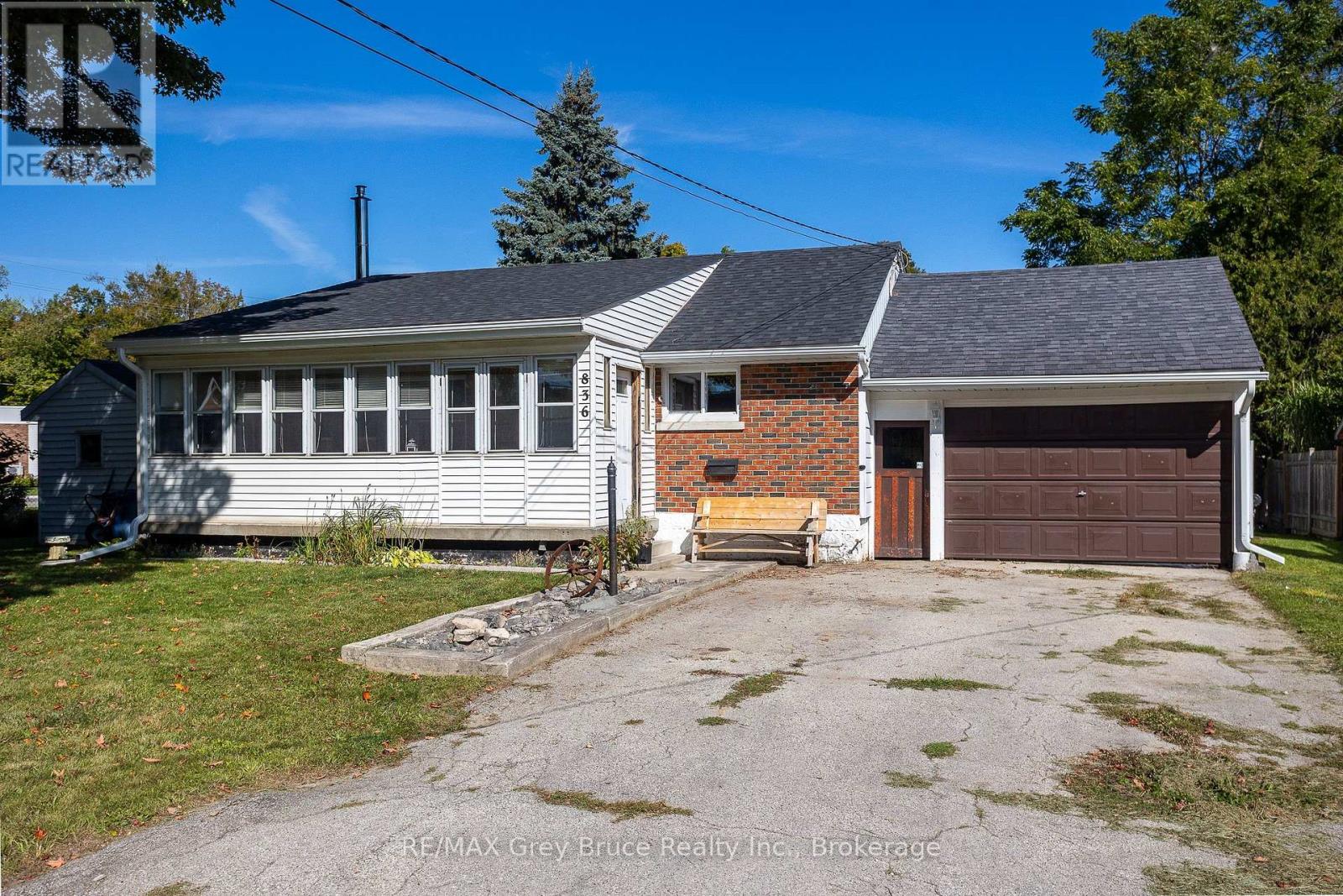 836 11th Street West, Owen Sound, ON N4K 3T3