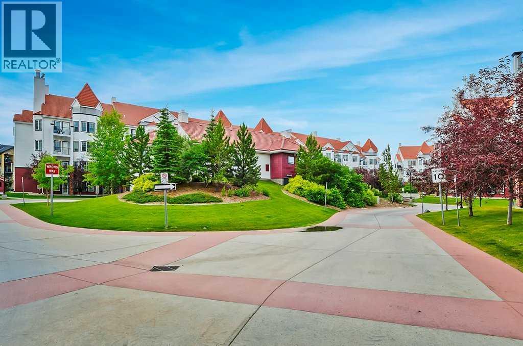 60 Royal Oak Plaza Nw Unit 127 Cir, Calgary, AB T3G 0A7