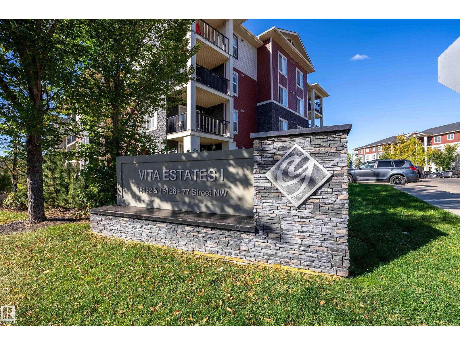 18126 77 Street Northwest #116, Edmonton, AB T5Z 0N7