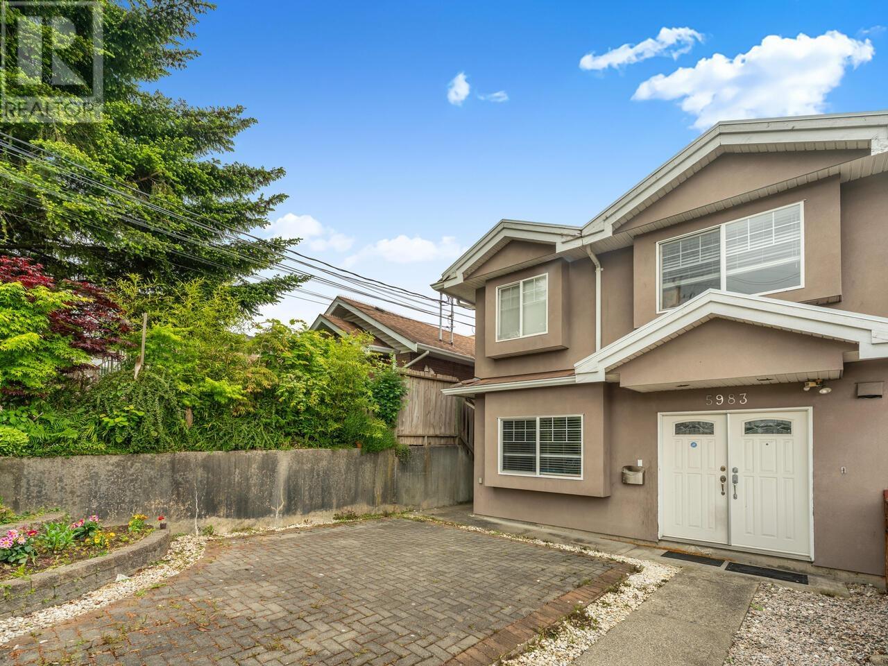 5983 Hardwick St, Burnaby, BC V5G 1R5