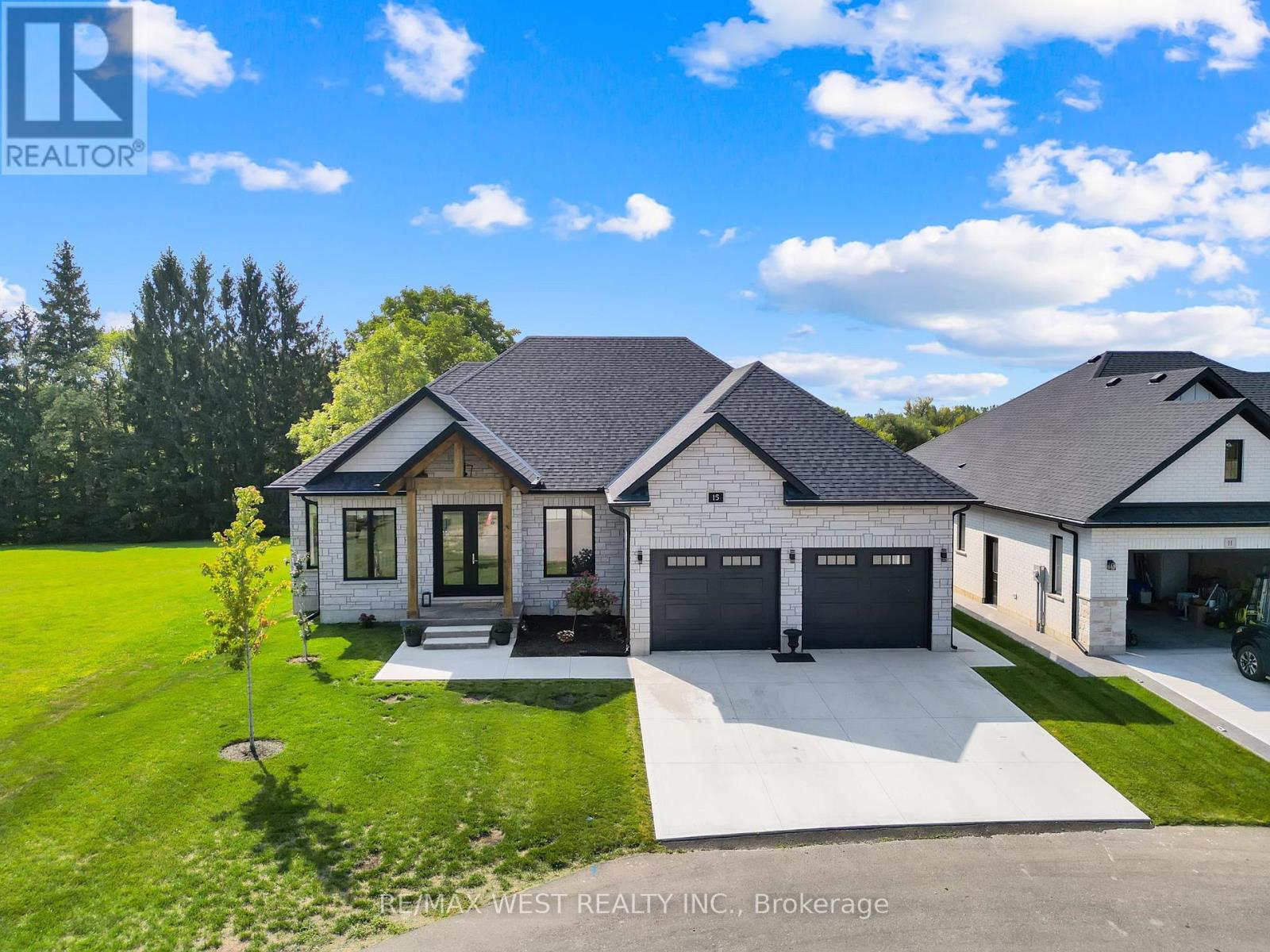15 Cornwell Cres, Norwich, ON N0J 1P0