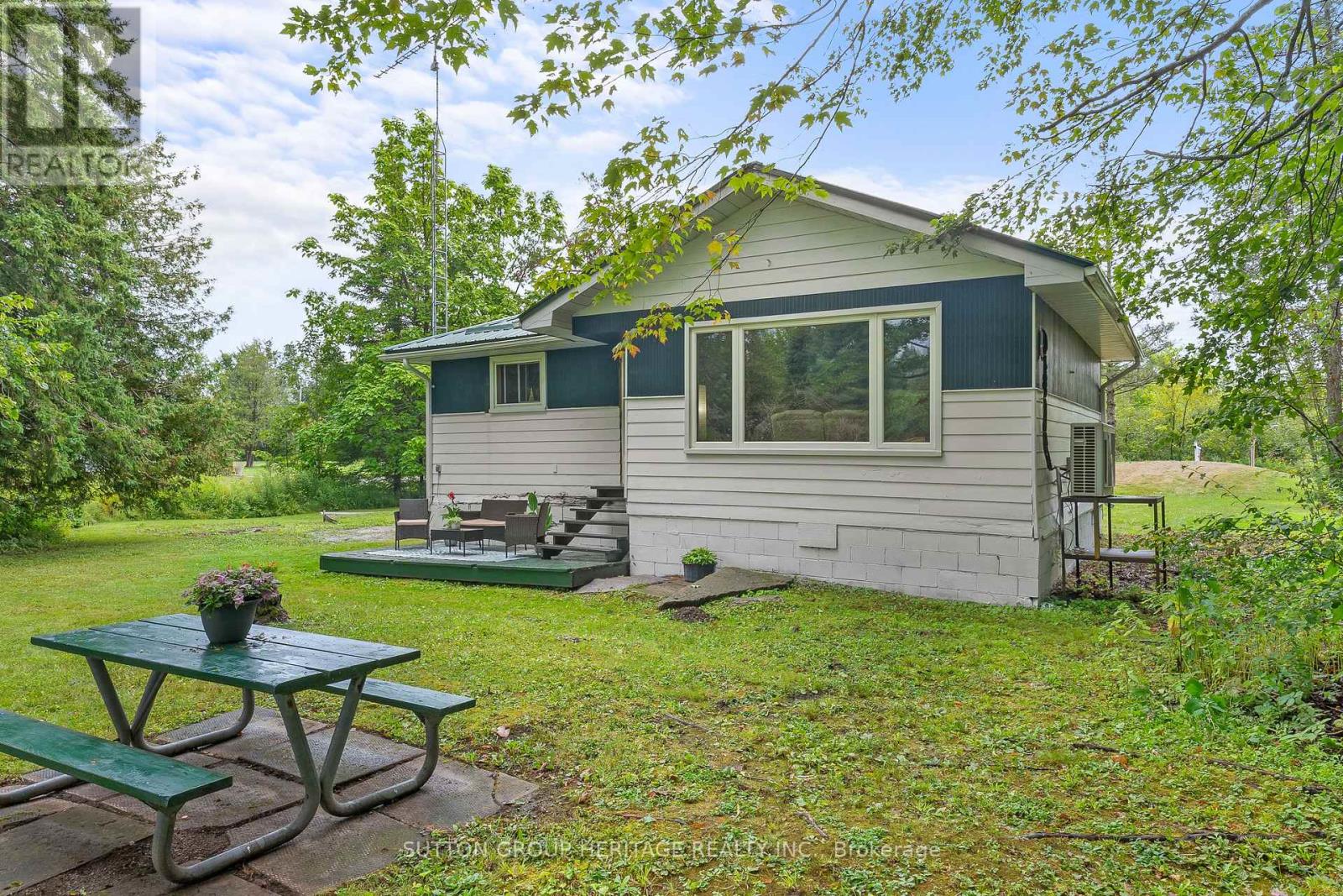 33 Crooked Ct, Kawartha Lakes, ON K0M 1C0