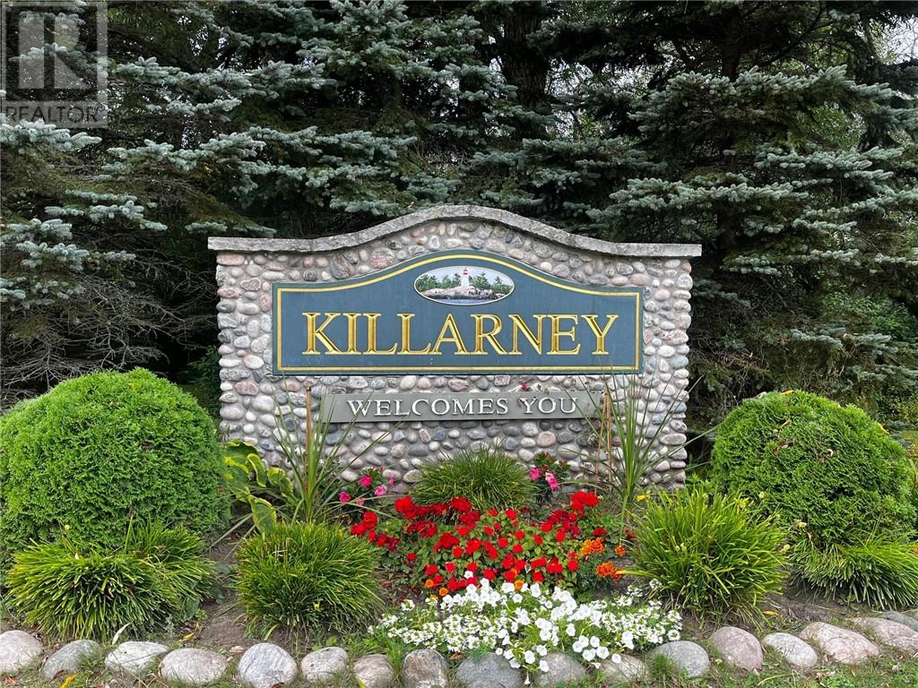 Perry Av, Killarney, ON P0M 2A0