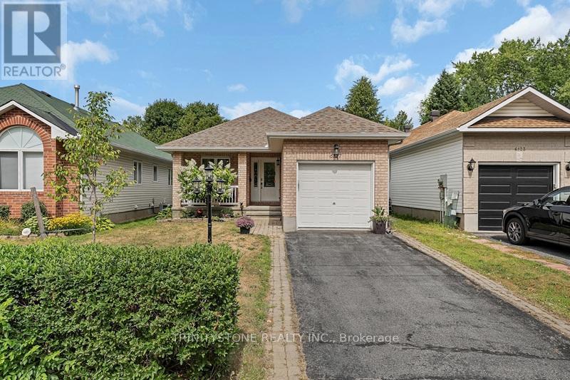 6127 Abbott St E, Ottawa, ON K2S 1V5