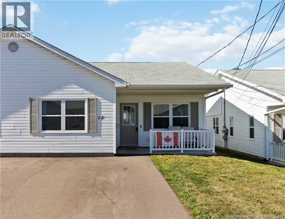 13 Maple Trail Ln, Riverview, NB E1B 5K3
