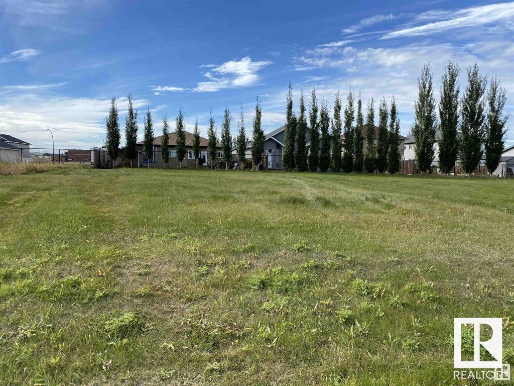 22 Monterey Ests, Wetaskiwin, AB T9A 3T1