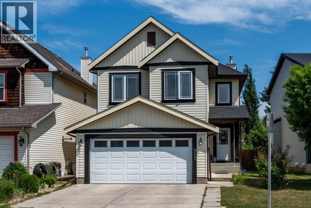 992 Copperfield Blvd SE, Calgary, AB T2Z 4X6