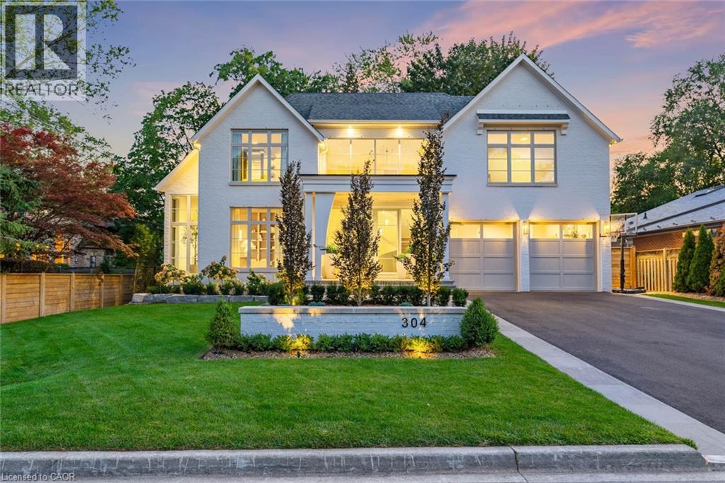 304 Pomona Ave, Burlington, ON L7N 1T3