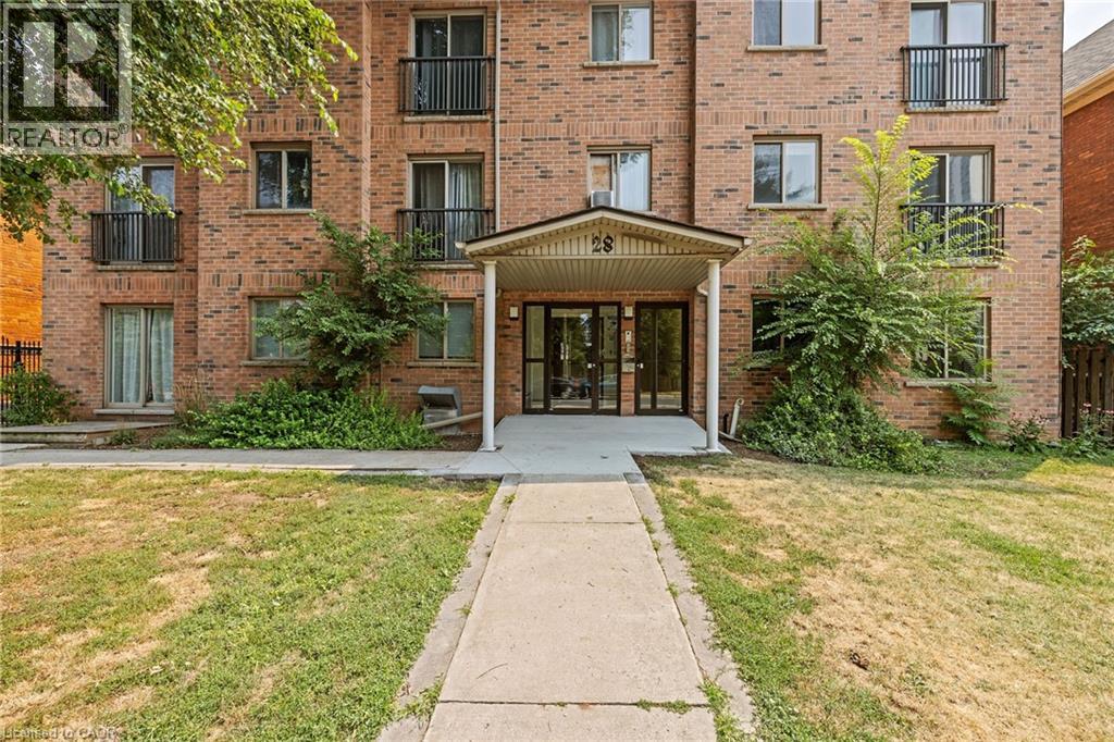 28 Victoria Avenue N Unit 104, Hamilton, ON L8L 5E1