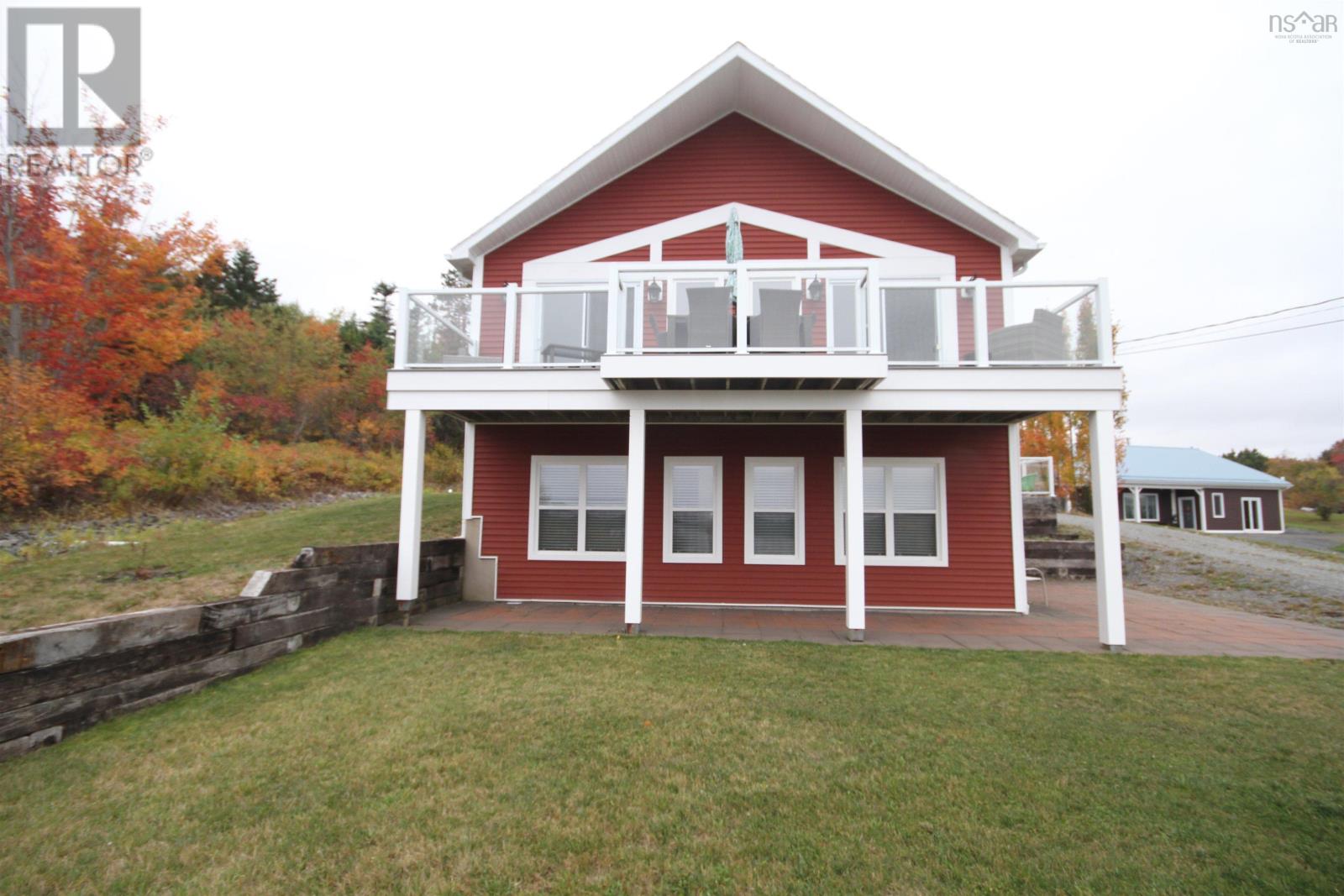 10471 Highway 16, Guysborough, NS B0H 1N0