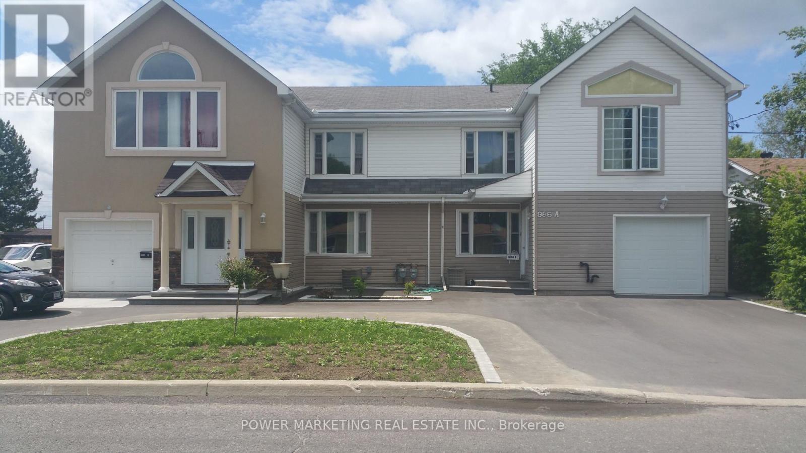 986 Laporte St, Ottawa, ON K1J 7B4