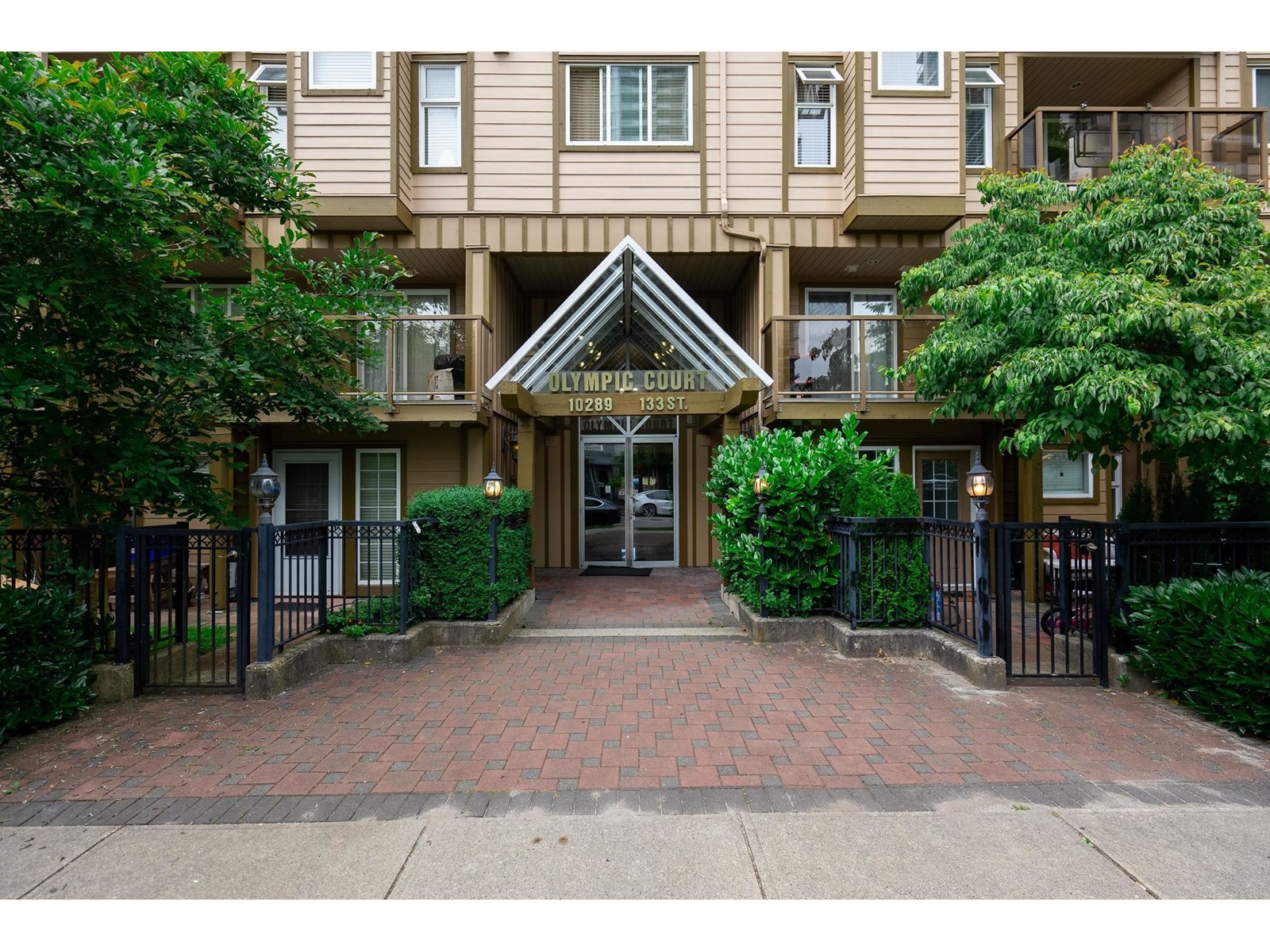 10289 133 Street Unit 113, Surrey, BC V3T 0B1