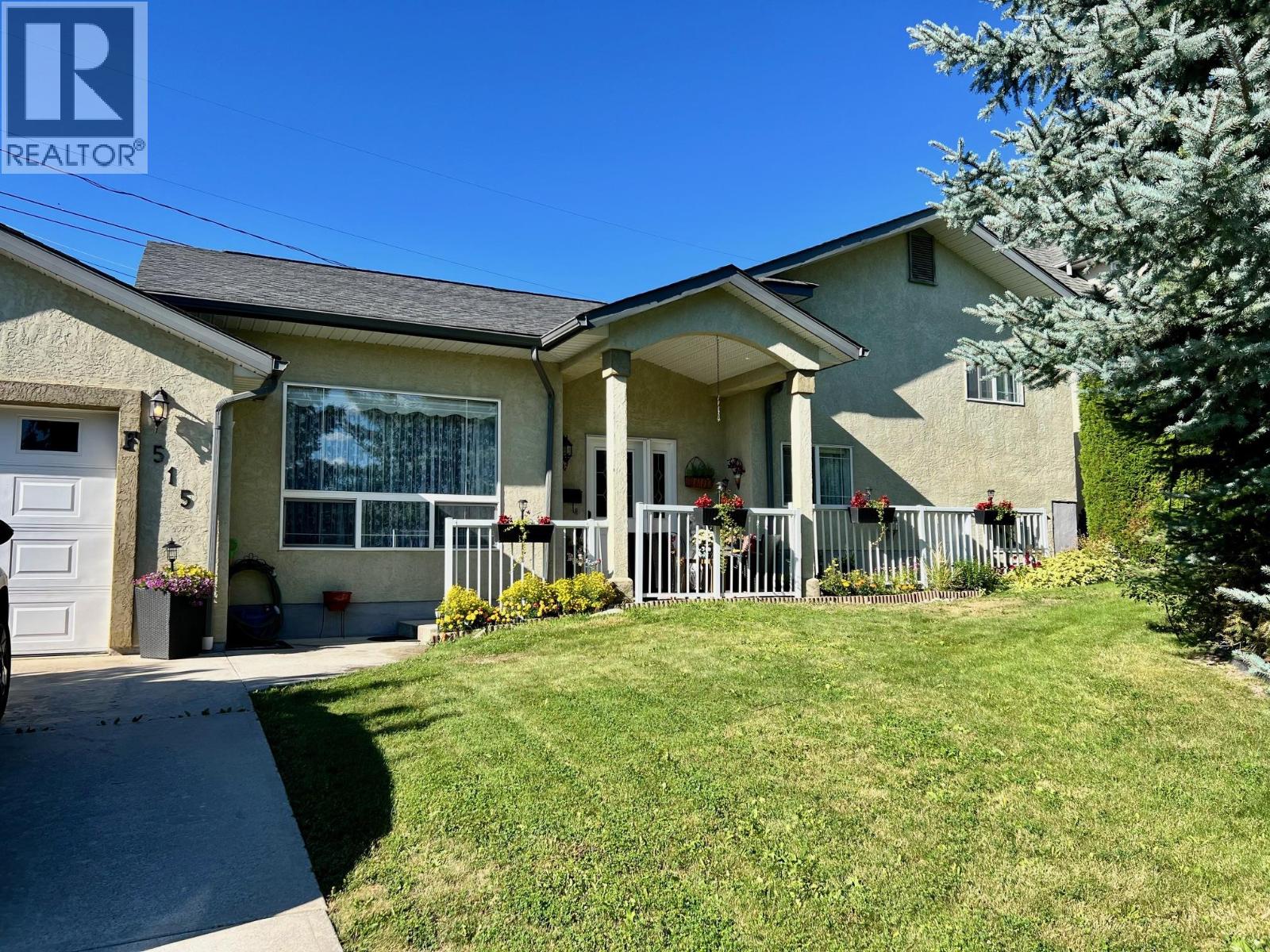 515 20 Avenue South, Creston, BC V0B 1G1