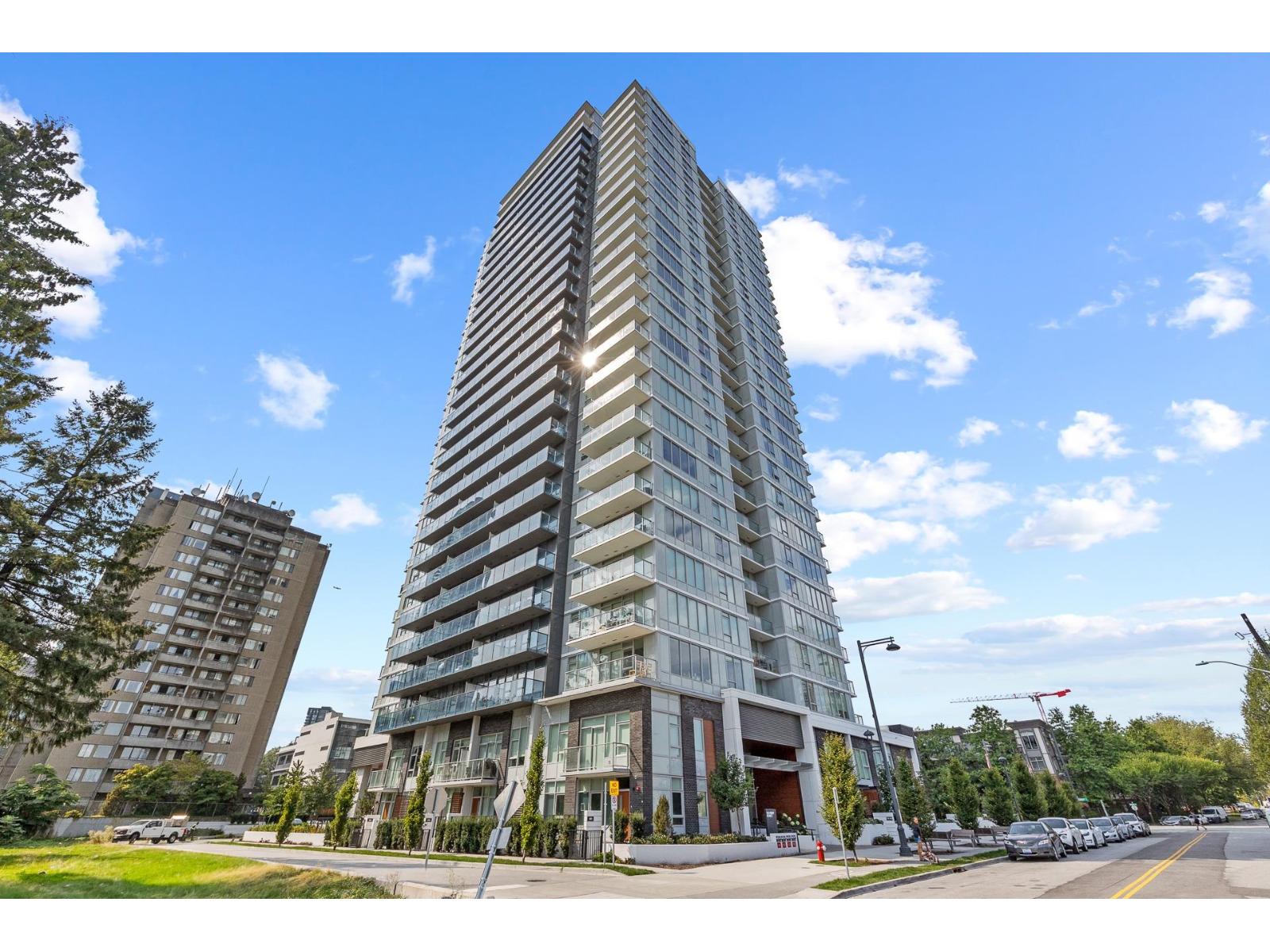 13428 105 Avenue Unit 2011, Surrey, BC V3T 0S6