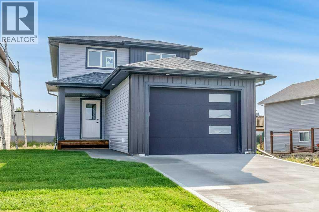 125 Hampton Cres, Sylvan Lake, AB T4S 1S8