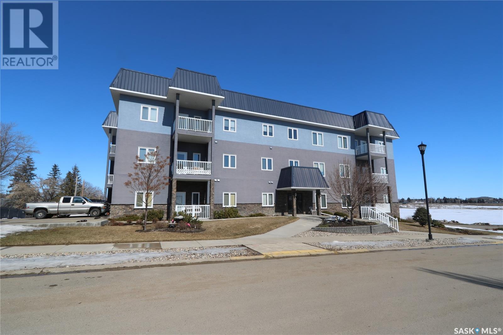 123 Balmoral Street Unit 307, Yorkton, SK S3N 4J2