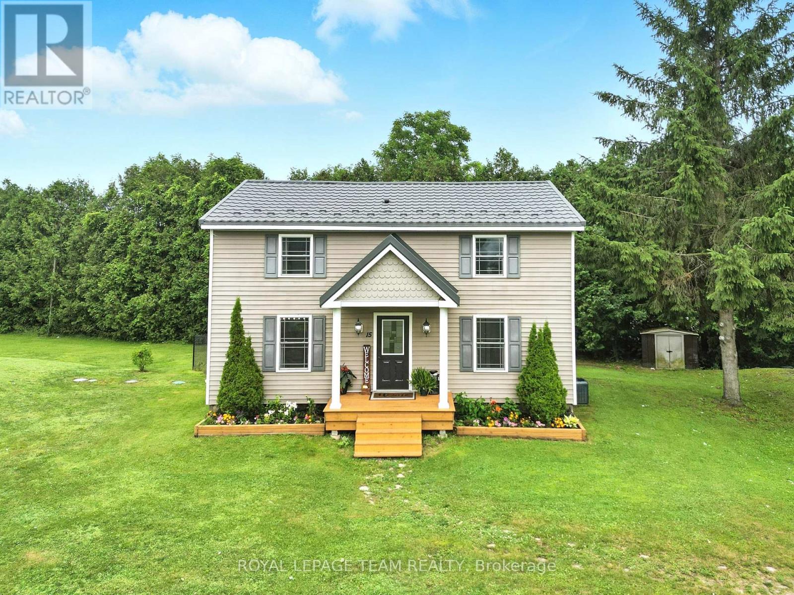 15 Main St, Merrickville-Wolford, ON K0G 1G0
