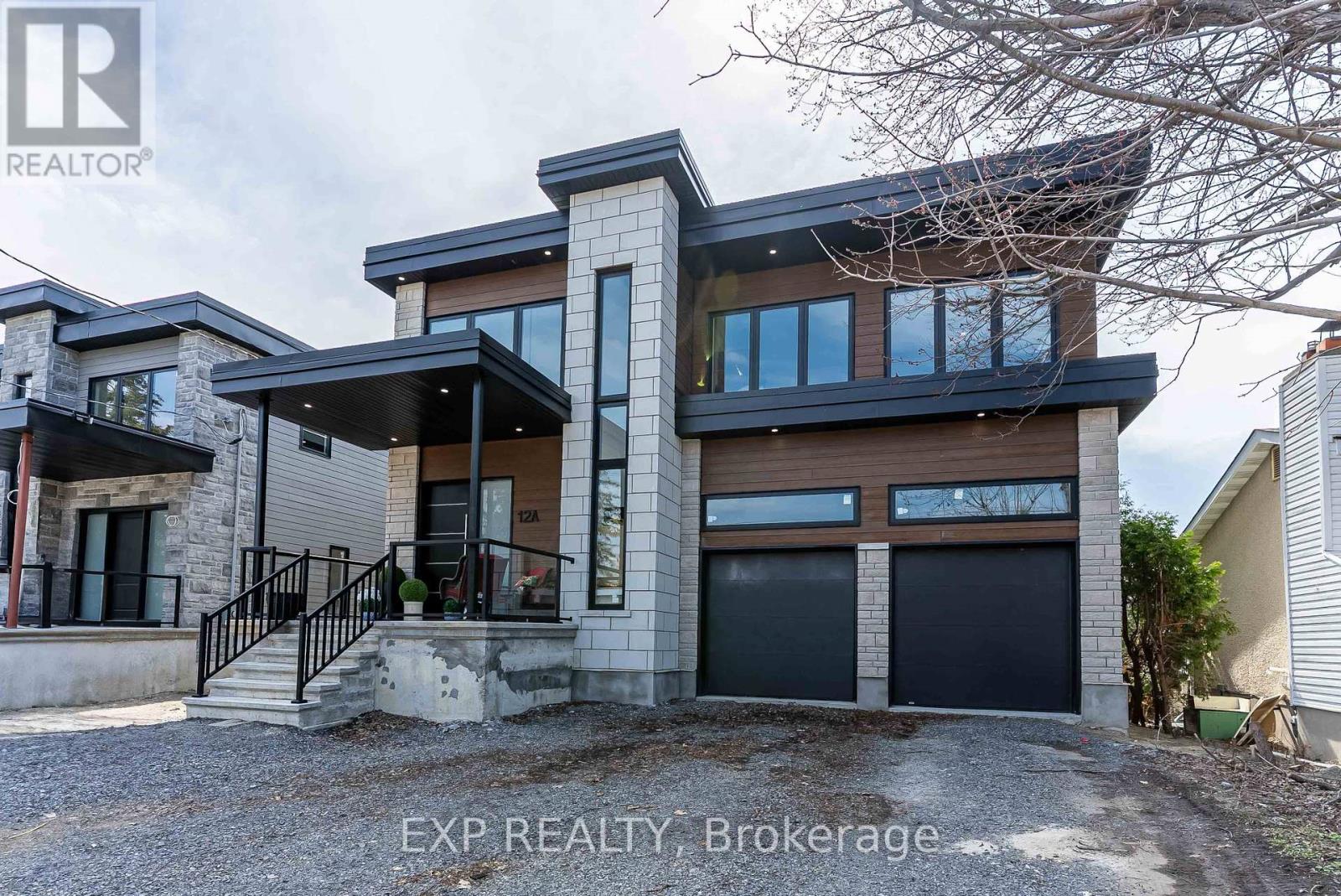12 Viewmount Dr #a, Ottawa, ON K2G 1R5