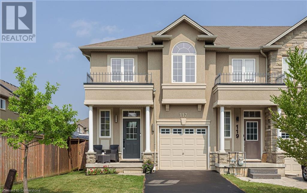 117 Painter Ter, Hamilton, ON L8B 0V5
