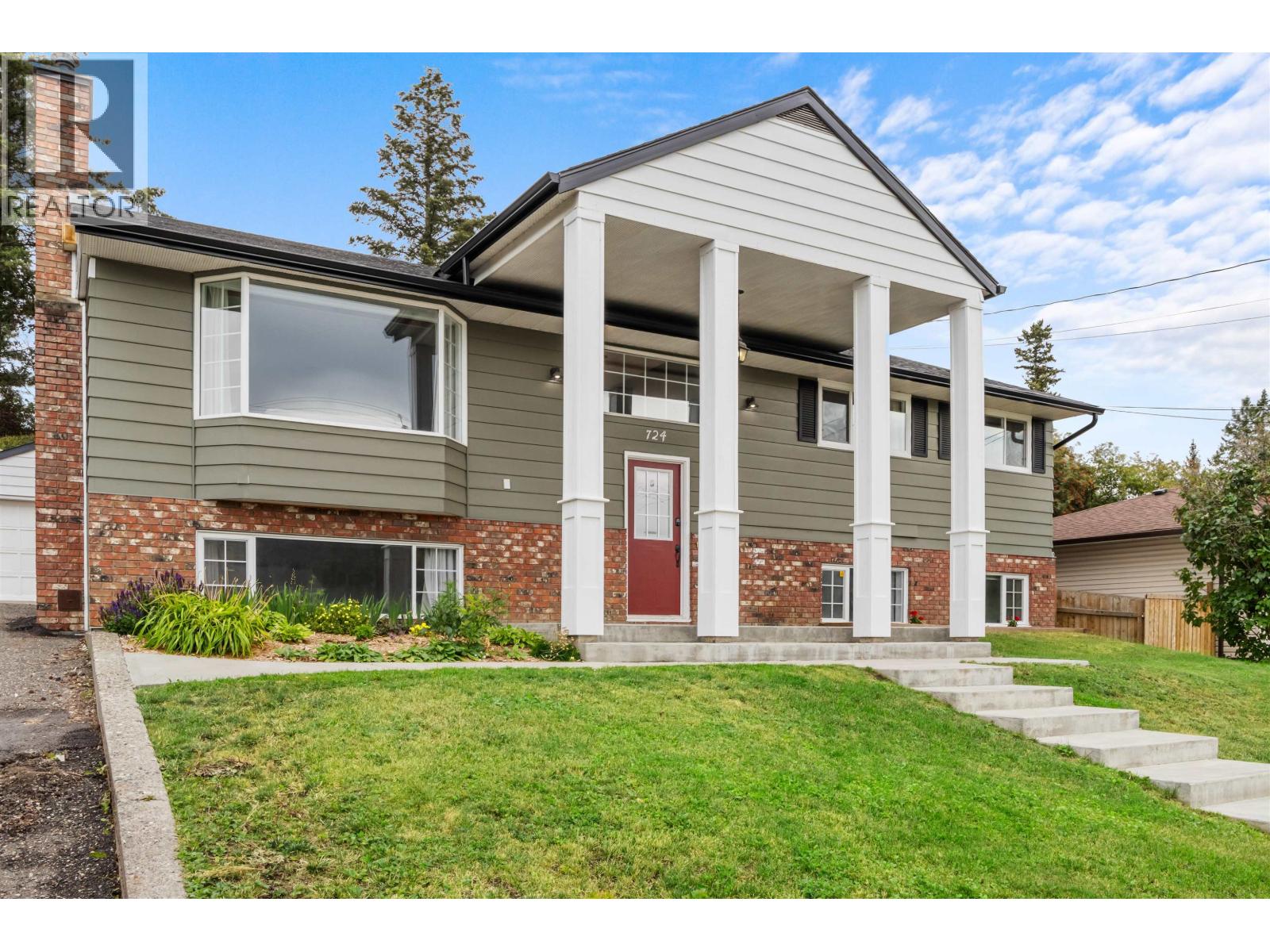 724 Pigeon Dr, Williams Lake, BC V2G 2B3