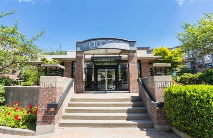 10866 City Parkway Unit 305, Surrey, BC V3T 5W9