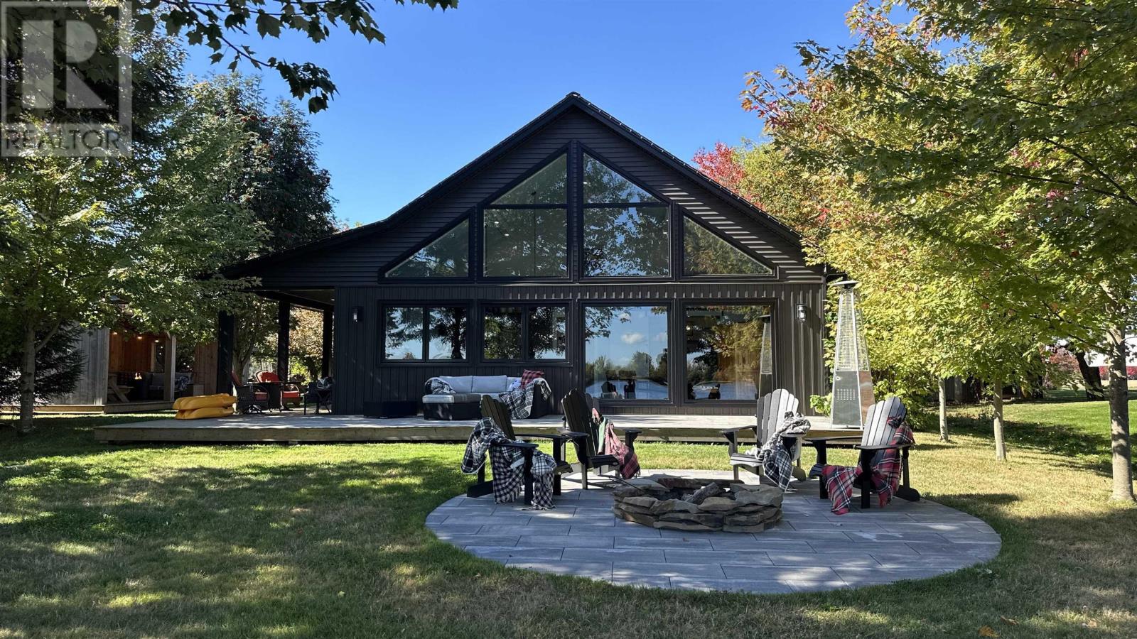 100 Lake Shore Dr, Great Village, NS B0M 1L0