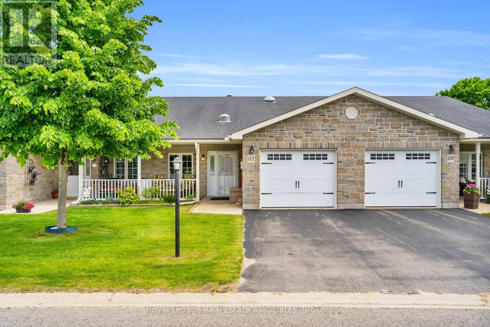 117 Greenway Dr, Wasaga Beach, ON L9Z 0E6