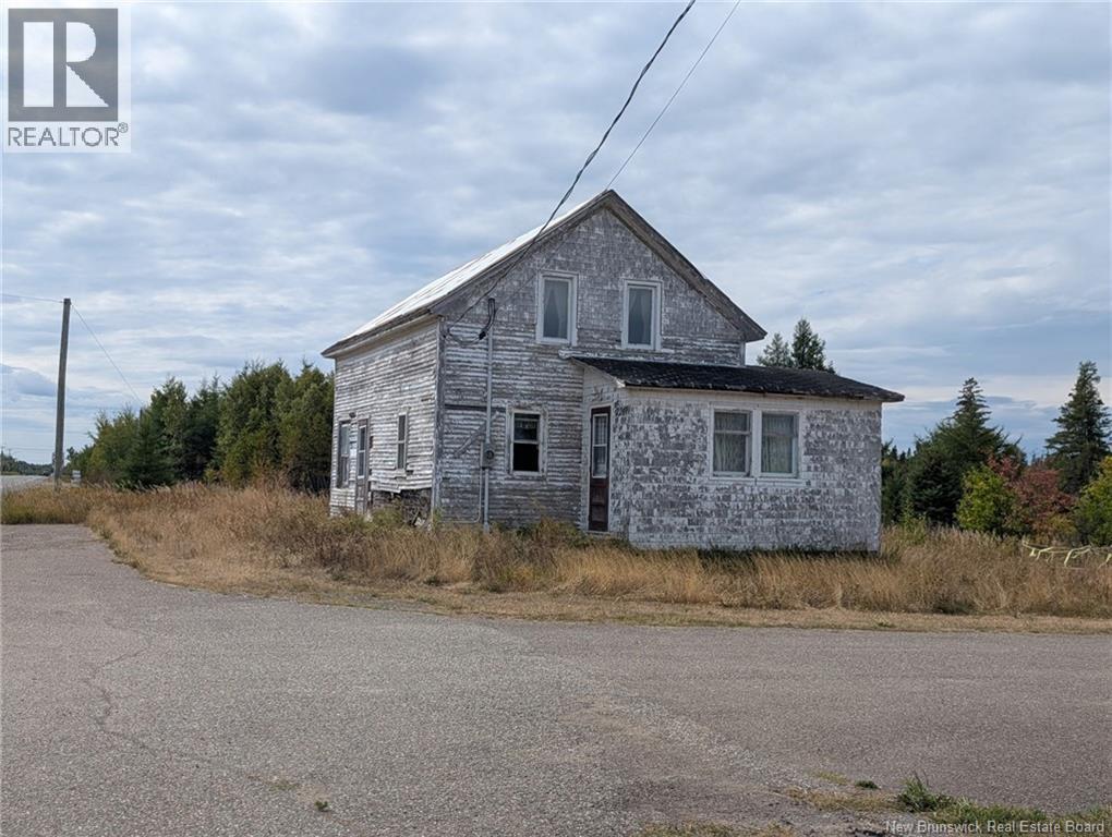 7247 Nb-11, Tracadie, NB E1X 3E1