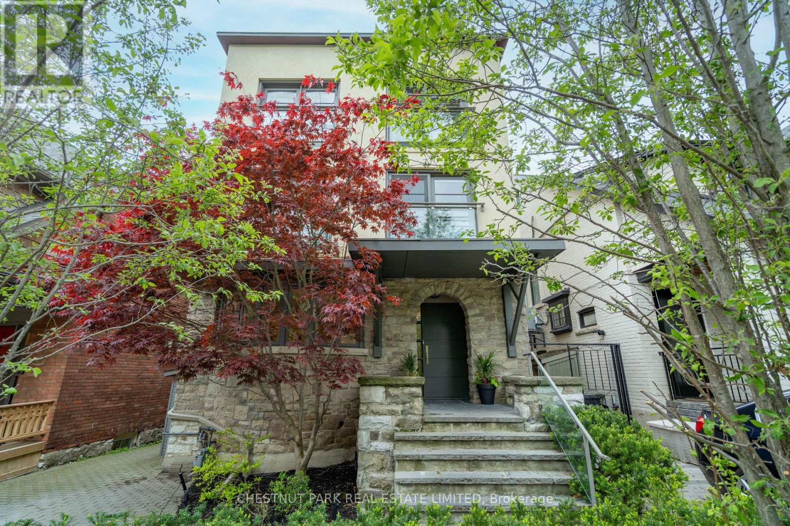 16 Inglewood Dr, Toronto, ON M4T 1G8