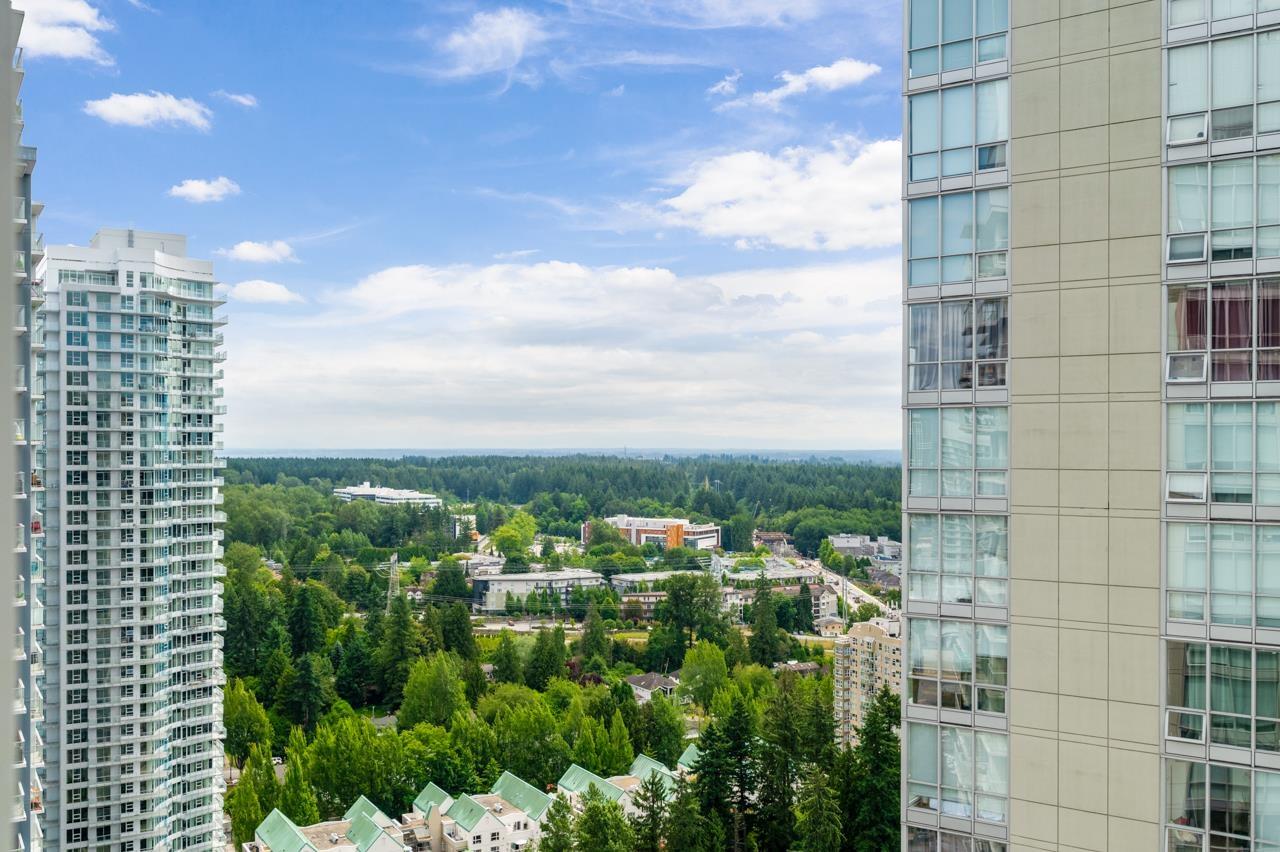13688 100 Avenue Unit 3201, Surrey, BC V3T 0G5