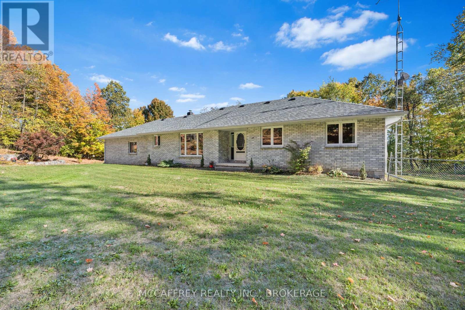 51 Luffman Rd, Tweed, ON K0K 2L0