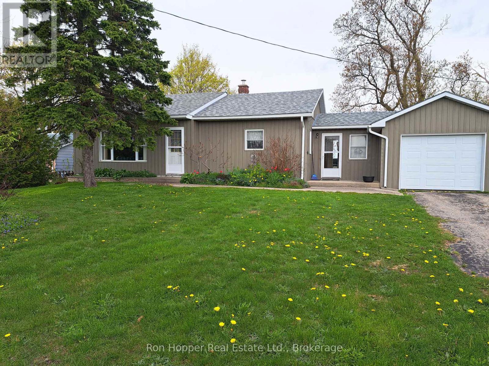 2886 Highway 6 Hwy, Northern Bruce Peninsula, ON N0H 1W0