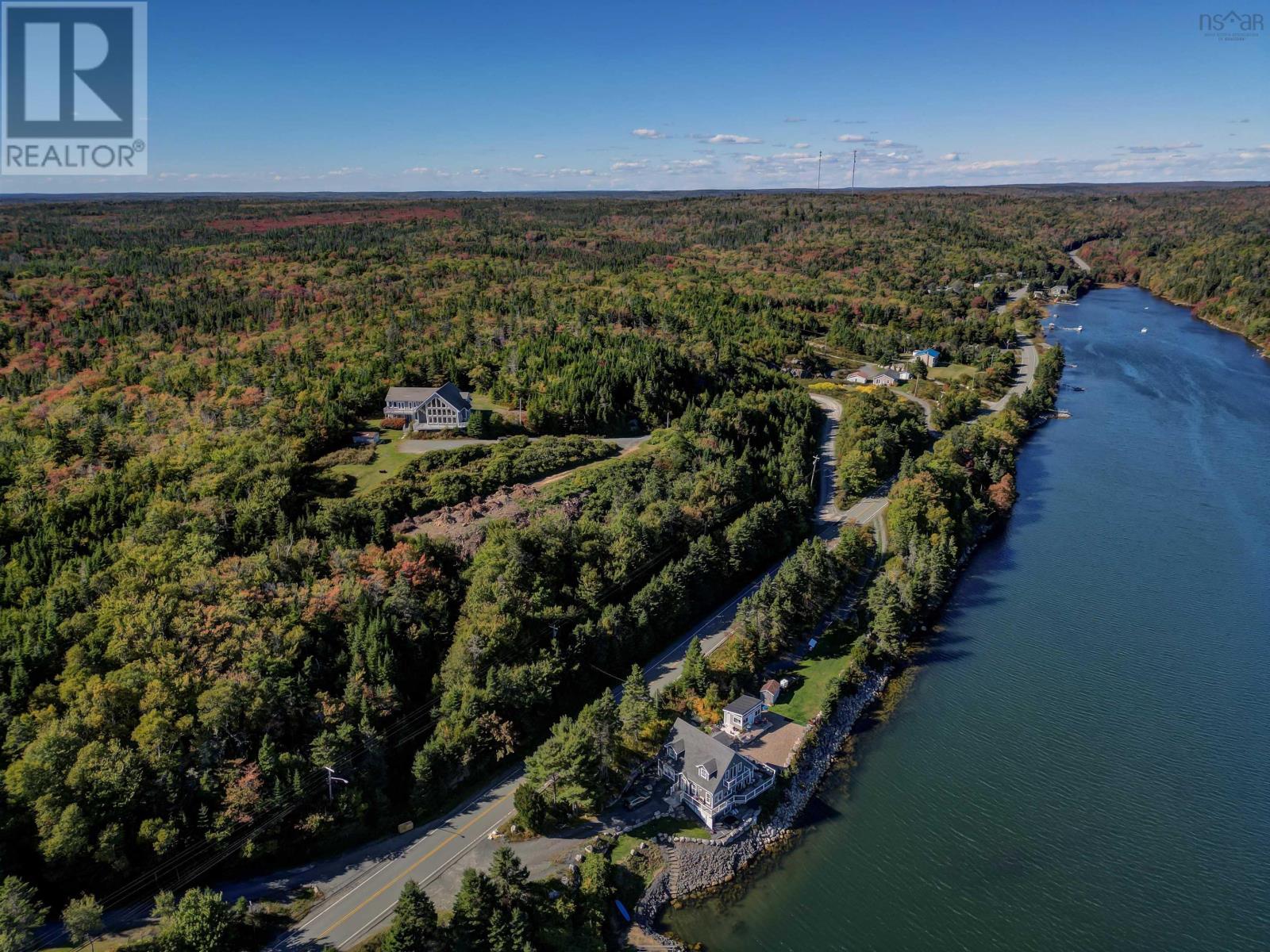 901 Terence Bay Rd, Terence Bay, NS B3T 1X2